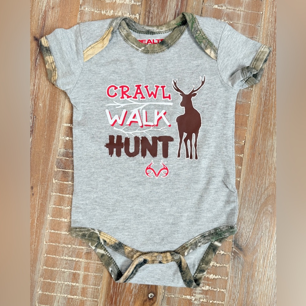 (3/$15) Crawl Walk Hunt Onesie Bodysuit Real Tree camo 3-6m